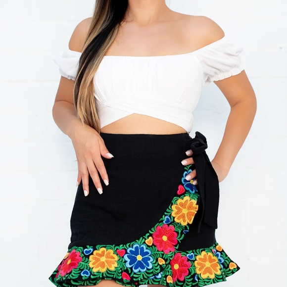 Floral Embroidered Black Skirt - Picture 1 of 6